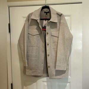 Banana Republic oatmeal front pocket jacket